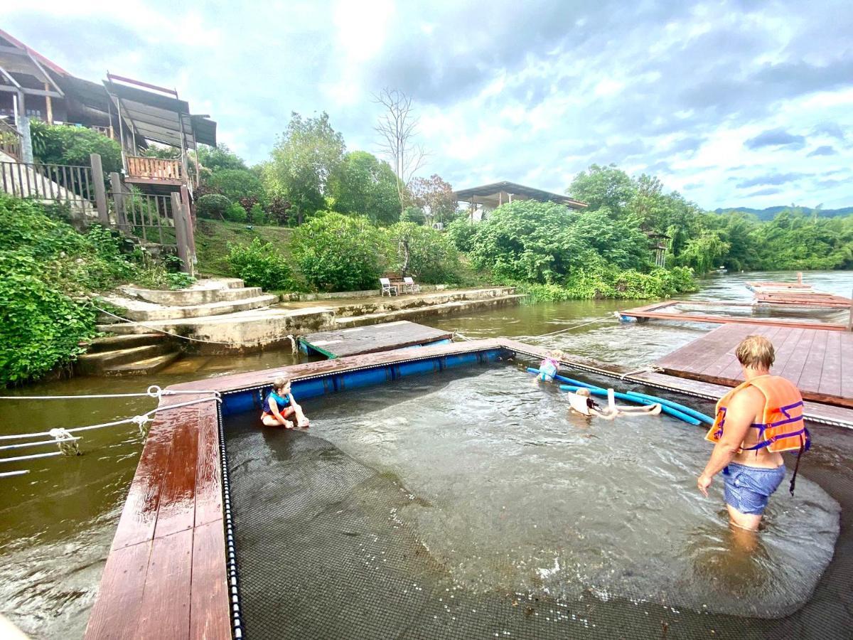 Baanrai Khunya บ้านไร่คุณย่า Ban Huai Maenam Noi エクステリア 写真