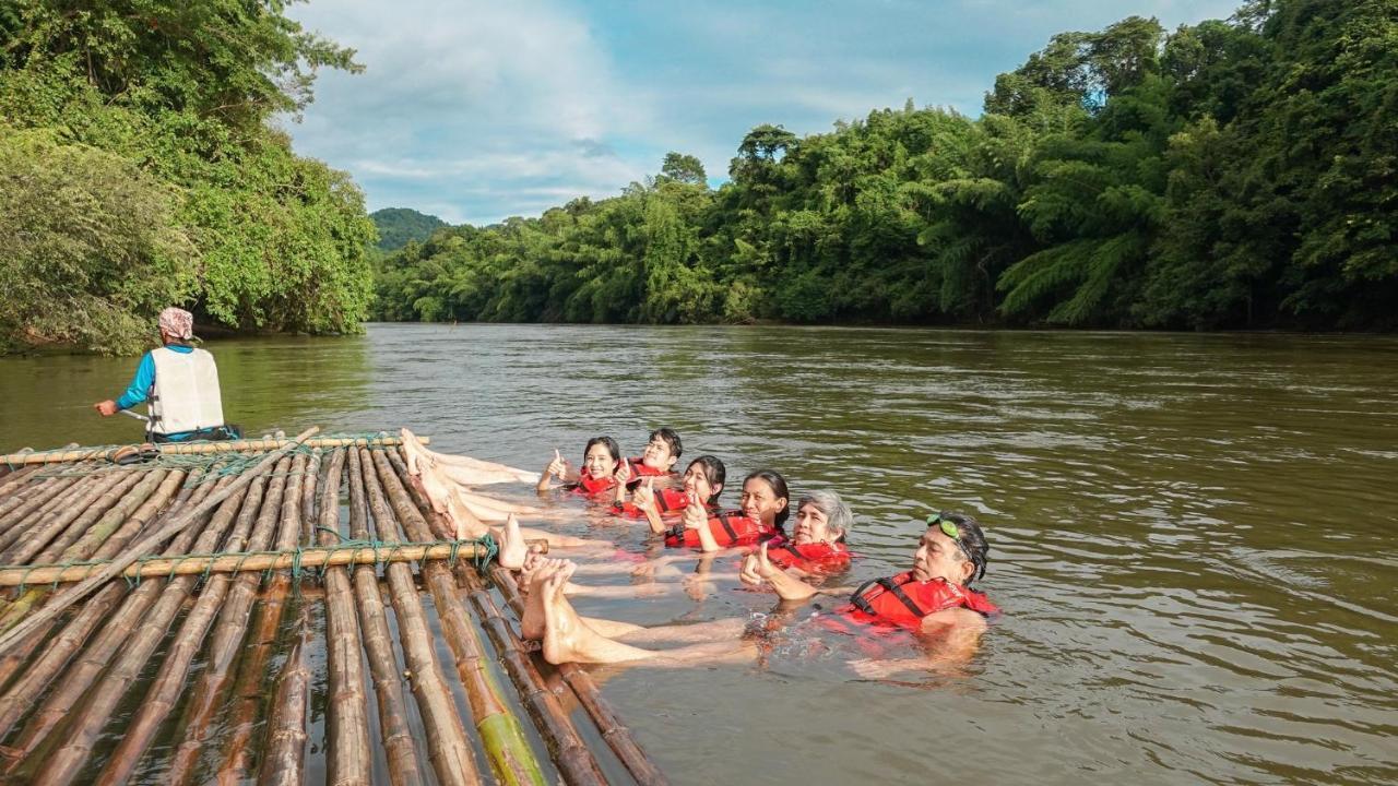Baanrai Khunya บ้านไร่คุณย่า Ban Huai Maenam Noi エクステリア 写真