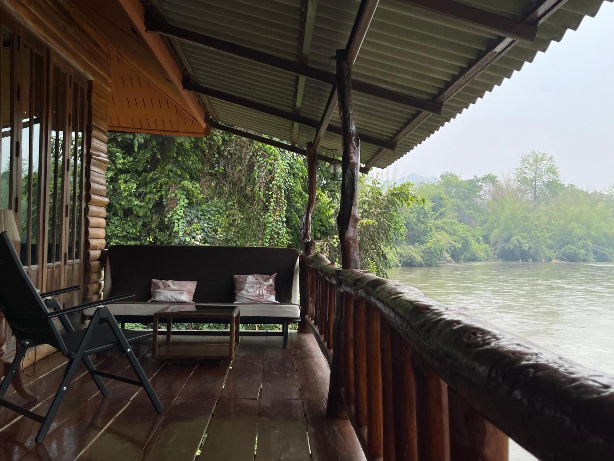 Baanrai Khunya บ้านไร่คุณย่า Ban Huai Maenam Noi エクステリア 写真