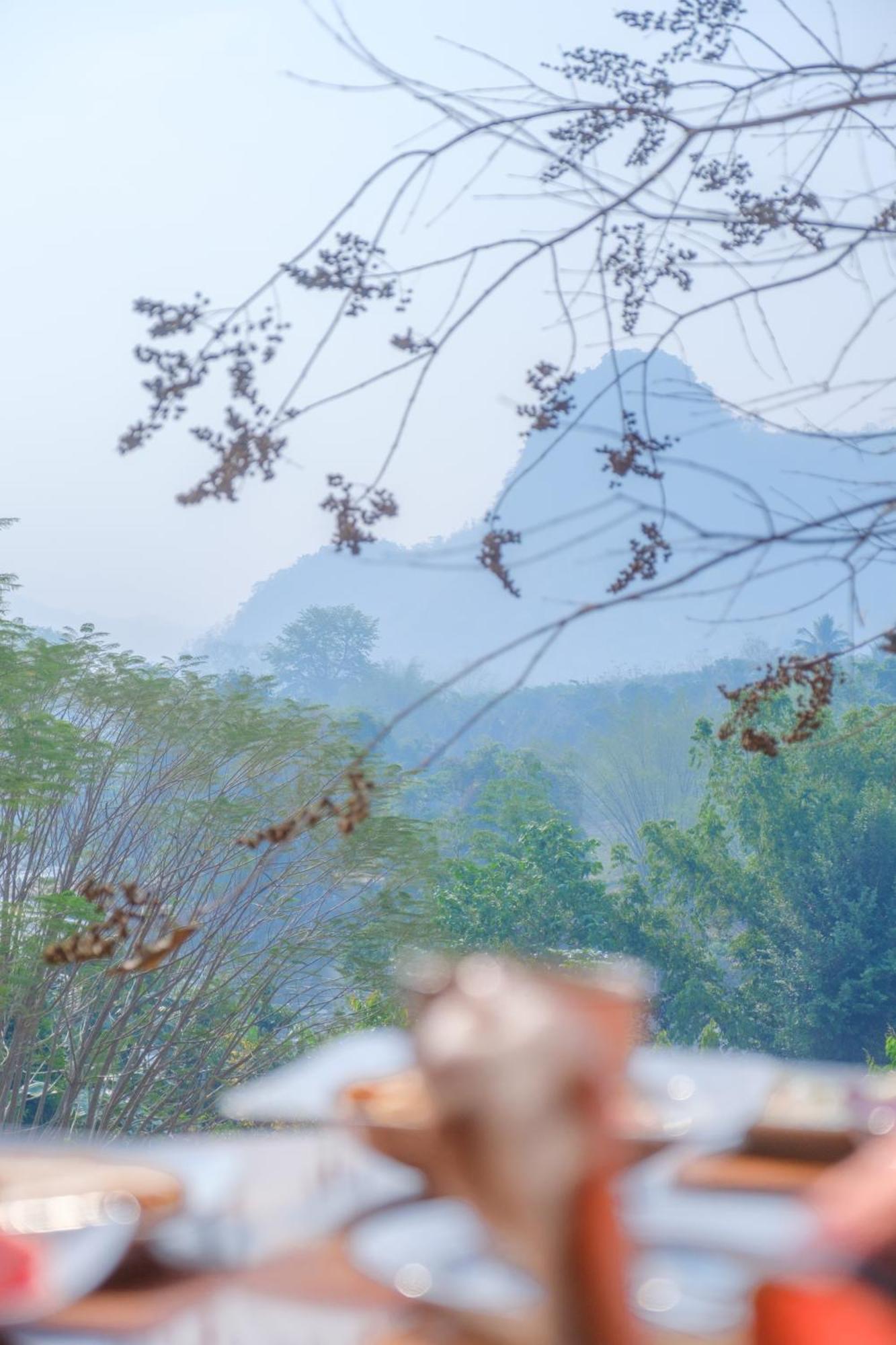 Baanrai Khunya บ้านไร่คุณย่า Ban Huai Maenam Noi エクステリア 写真